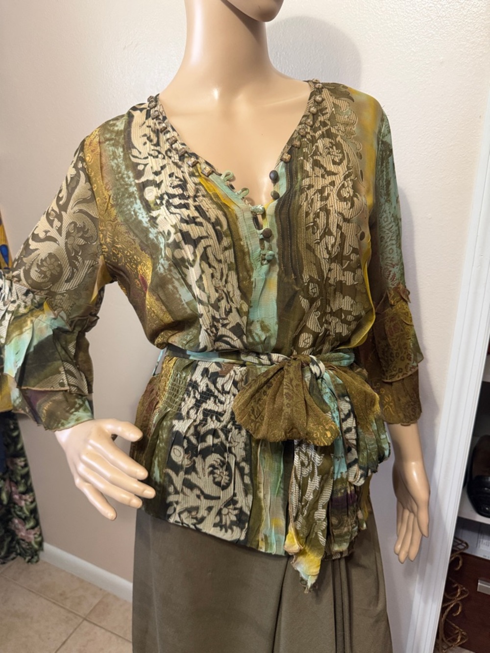 Alberto Makali Olive Green and Gold Patterned Boho Blouse - Picture 2 of 8